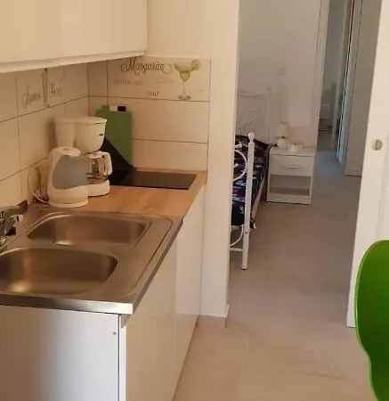 House Mergi * פומר